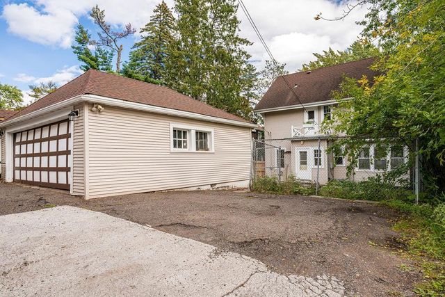 2327 E 4th Street, Duluth, MN 55812