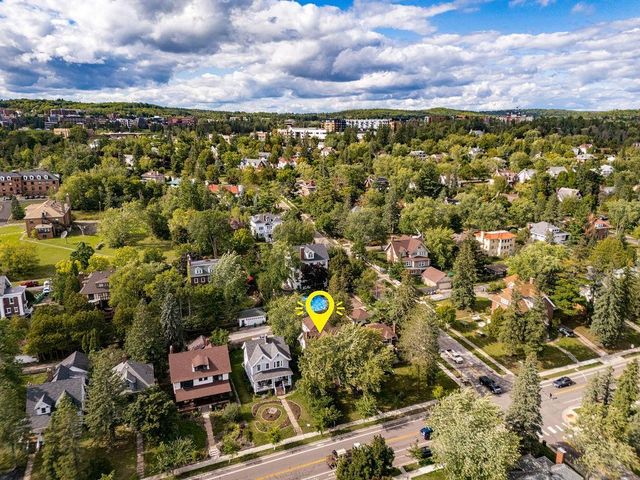 2327 E 4th Street, Duluth, MN 55812