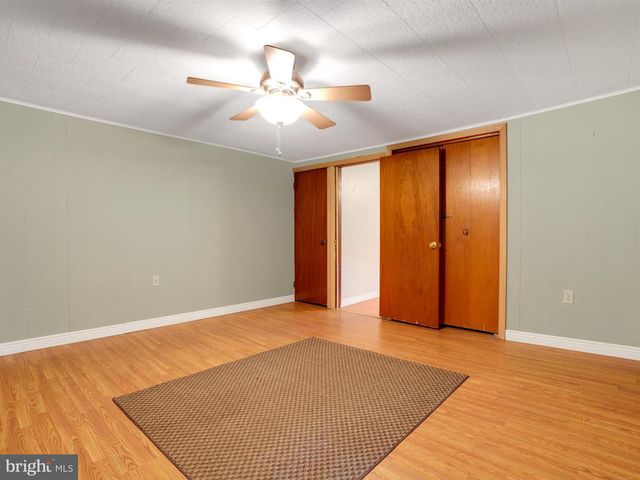 132 WATER ST, New Philadelphia, PA 17959