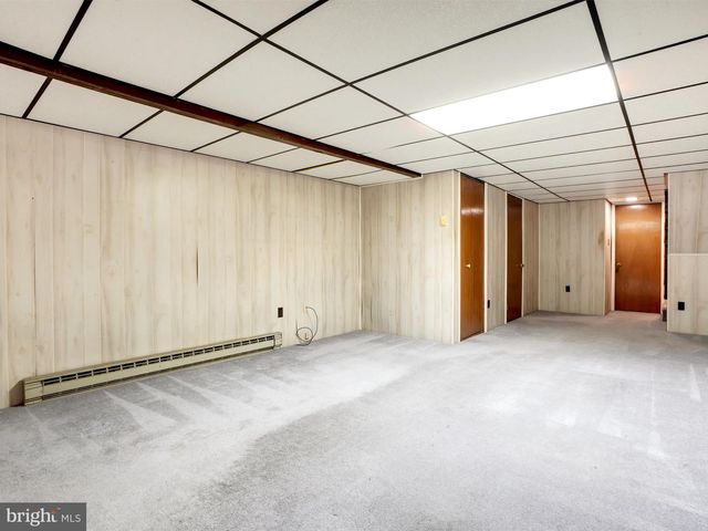 132 WATER ST, New Philadelphia, PA 17959