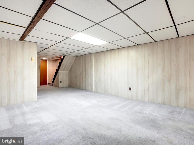 132 WATER ST, New Philadelphia, PA 17959