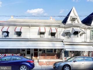 132 WATER ST, New Philadelphia, PA 17959