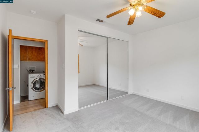 3882 Chestnut Ave, Concord, CA 94519