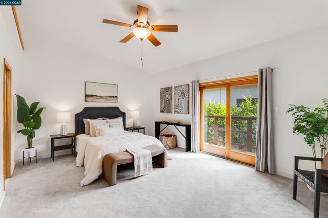 3882 Chestnut Ave, Concord, CA 94519