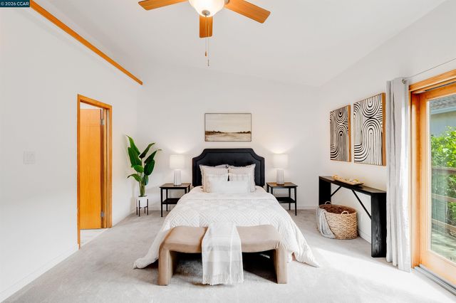 3882 Chestnut Ave, Concord, CA 94519