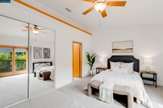 3882 Chestnut Ave, Concord, CA 94519