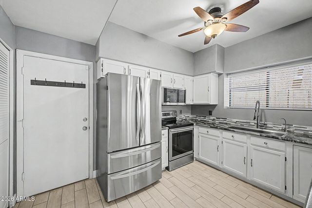 18829 N 42ND Drive, Glendale, AZ 85308