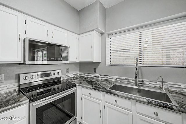 18829 N 42ND Drive, Glendale, AZ 85308