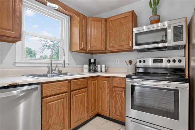 7031 Edith Avenue, Kansas City, KS 66109
