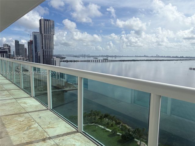 1800 N Bayshore Dr 3007, Miami, FL 33132