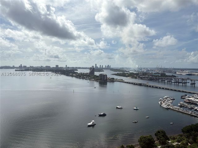 1800 N Bayshore Dr 3007, Miami, FL 33132