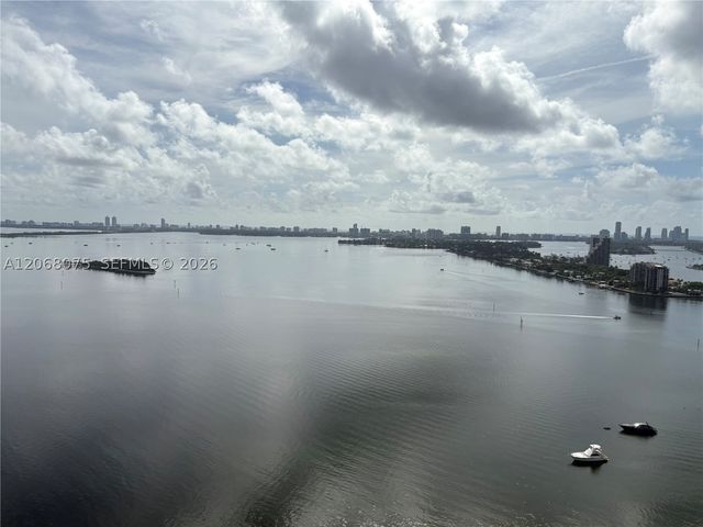 1800 N Bayshore Dr 3007, Miami, FL 33132