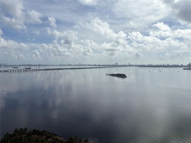 1800 N Bayshore Dr 3007, Miami, FL 33132