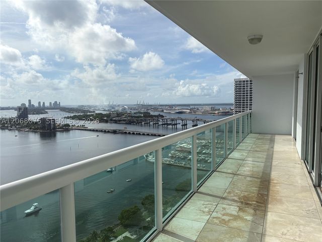 1800 N Bayshore Dr 3007, Miami, FL 33132