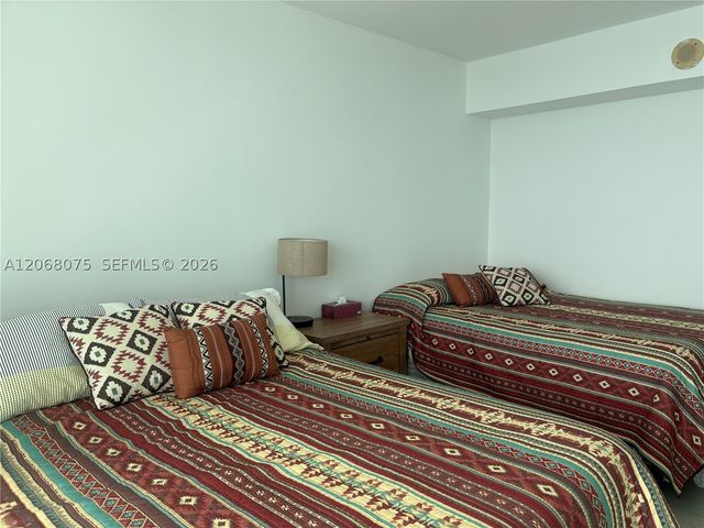 1800 N Bayshore Dr 3007, Miami, FL 33132
