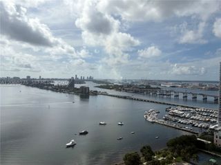 1800 N Bayshore Dr 3007, Miami, FL 33132