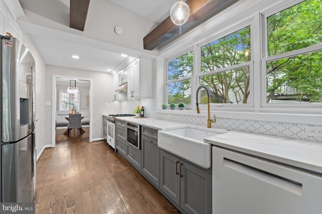 1214 W BRADDOCK RD, Alexandria, VA 22302