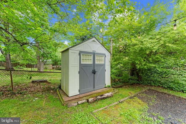 1214 W BRADDOCK RD, Alexandria, VA 22302