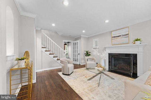 1214 W BRADDOCK RD, Alexandria, VA 22302