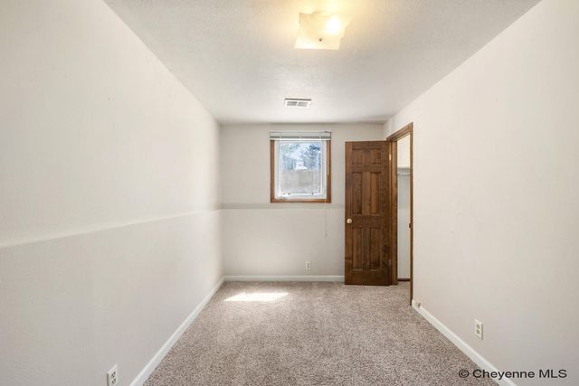 7119 CORDOVA DR, Cheyenne, WY 82009