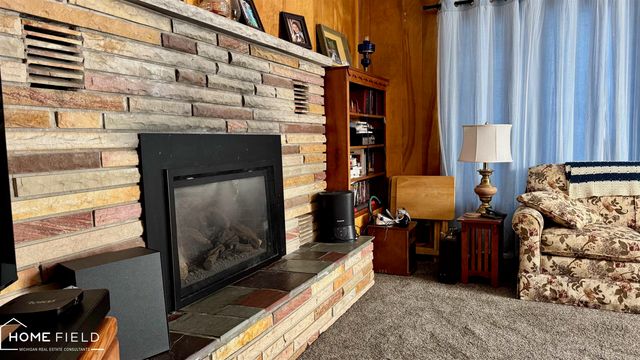 1200 N Dewey Street, Owosso, MI 48867