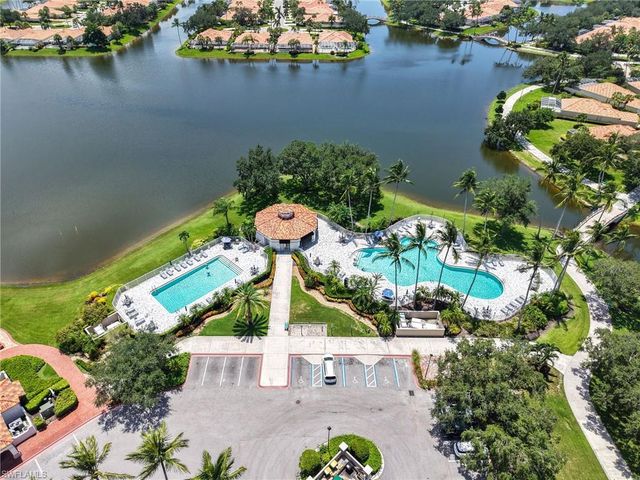 4079 Los Altos CT E, Naples, FL 34109