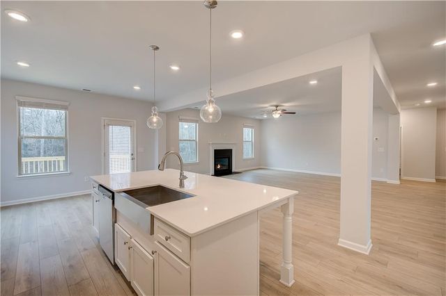 205 Delta Drive, Mcdonough, GA 30253