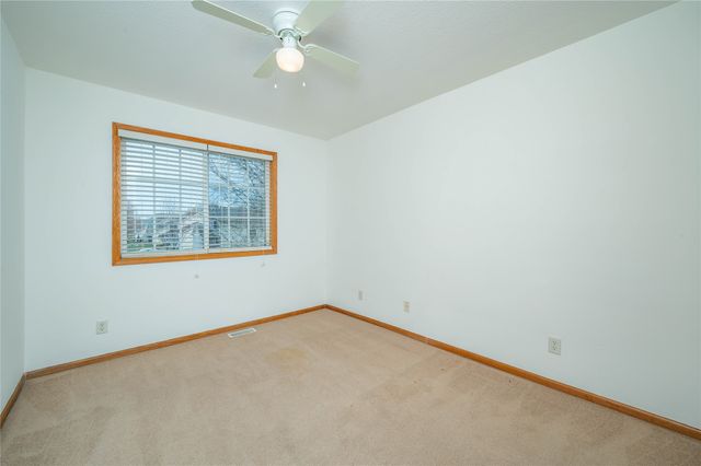 350 SE Westgate Drive, Waukee, IA 50263