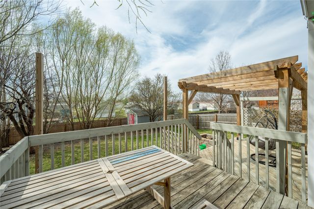 350 SE Westgate Drive, Waukee, IA 50263