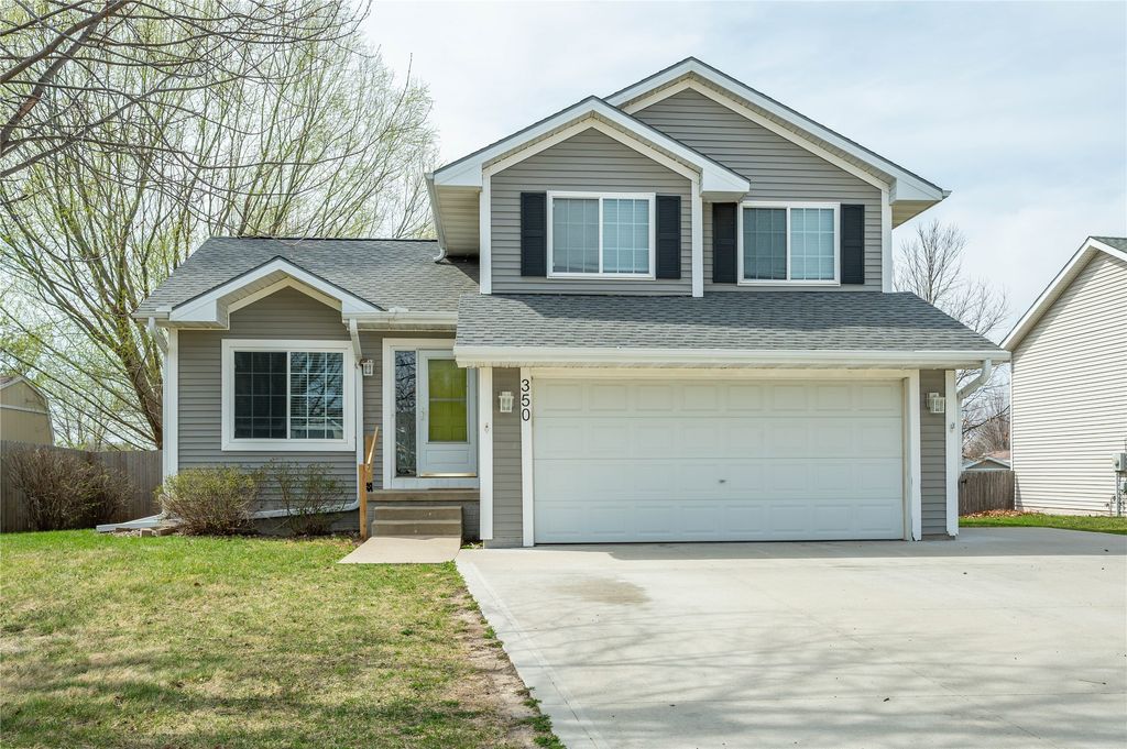 350 SE Westgate Drive, Waukee, IA 50263