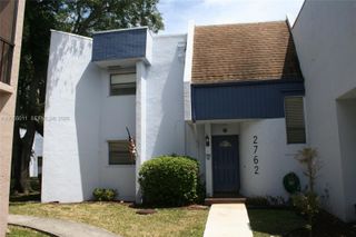 2762 S University Drive 9D, Davie, FL 33328