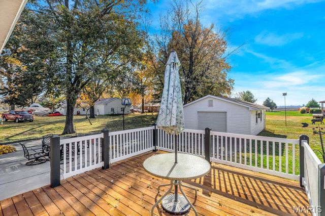 1135 Common Field Street, Portage Des Sioux, MO 63373