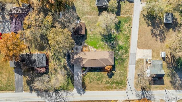 1135 Common Field Street, Portage Des Sioux, MO 63373