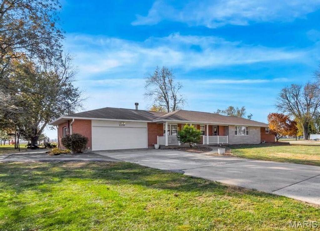 1135 Common Field Street, Portage Des Sioux, MO 63373