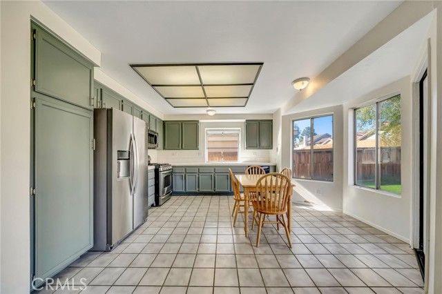 1009 Heatherfield Avenue, Rosamond, CA 93560