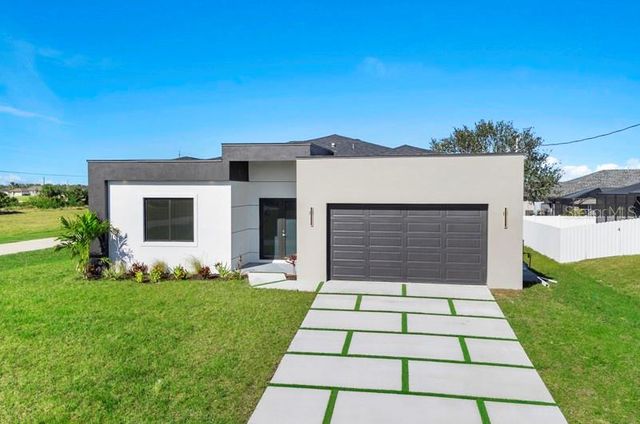 3927 NW 38TH STREET, Cape Coral, FL 33993