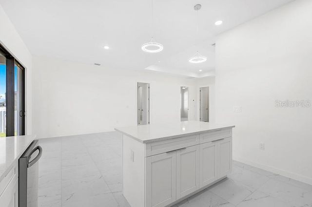 3927 NW 38TH STREET, Cape Coral, FL 33993