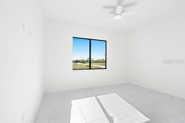 3927 NW 38TH STREET, Cape Coral, FL 33993