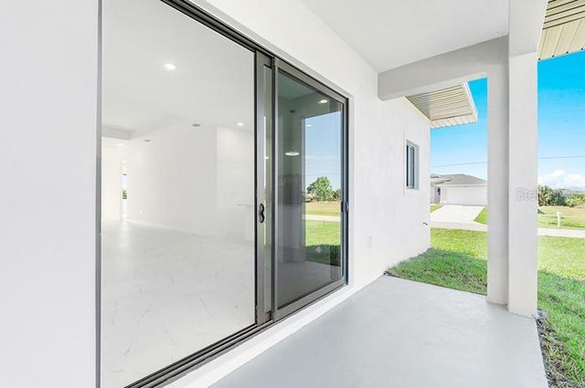 3927 NW 38TH STREET, Cape Coral, FL 33993