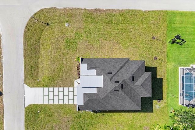 3927 NW 38TH STREET, Cape Coral, FL 33993