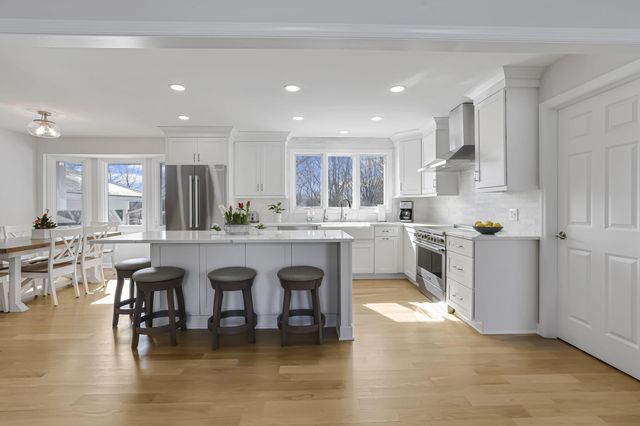 5699 Feldon Court NW, Carroll, OH 43112