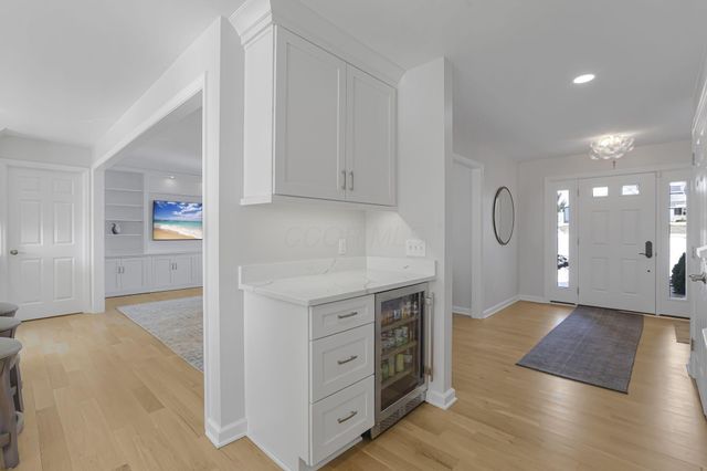 5699 Feldon Court NW, Carroll, OH 43112