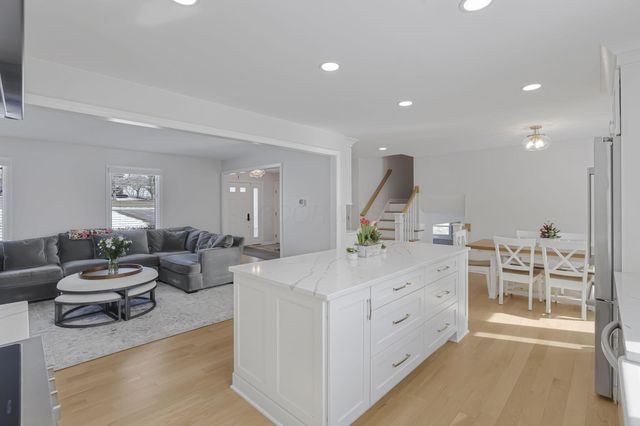 5699 Feldon Court NW, Carroll, OH 43112