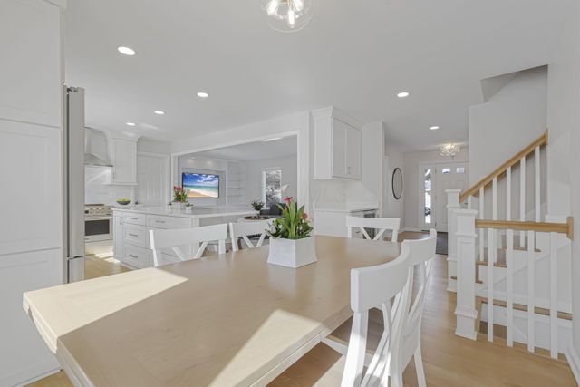 5699 Feldon Court NW, Carroll, OH 43112