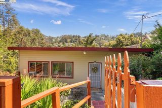 5838 Nottingham Dr, Oakland, CA 94611