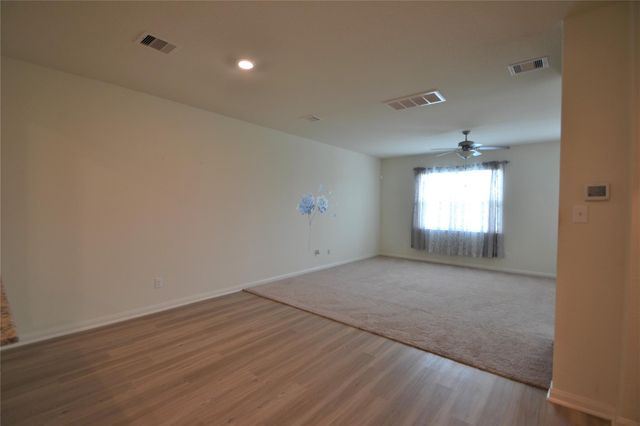 15243 Crescent Brookfield Drive, Humble, TX 77396