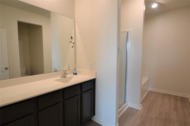 15243 Crescent Brookfield Drive, Humble, TX 77396