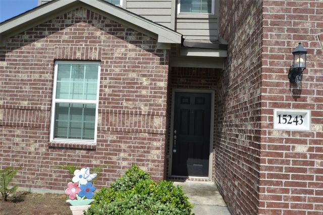15243 Crescent Brookfield Drive, Humble, TX 77396