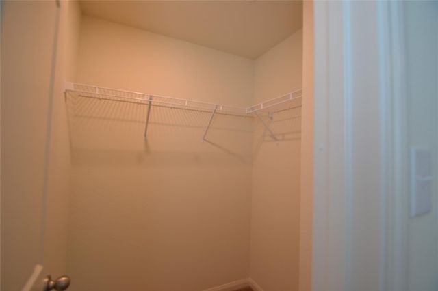 15243 Crescent Brookfield Drive, Humble, TX 77396