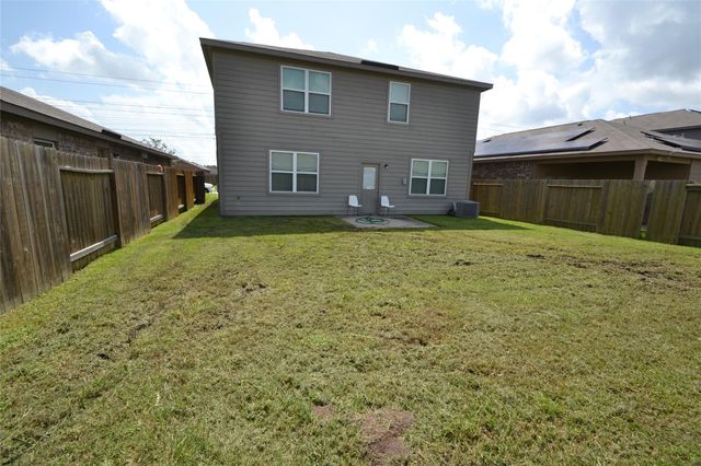 15243 Crescent Brookfield Drive, Humble, TX 77396